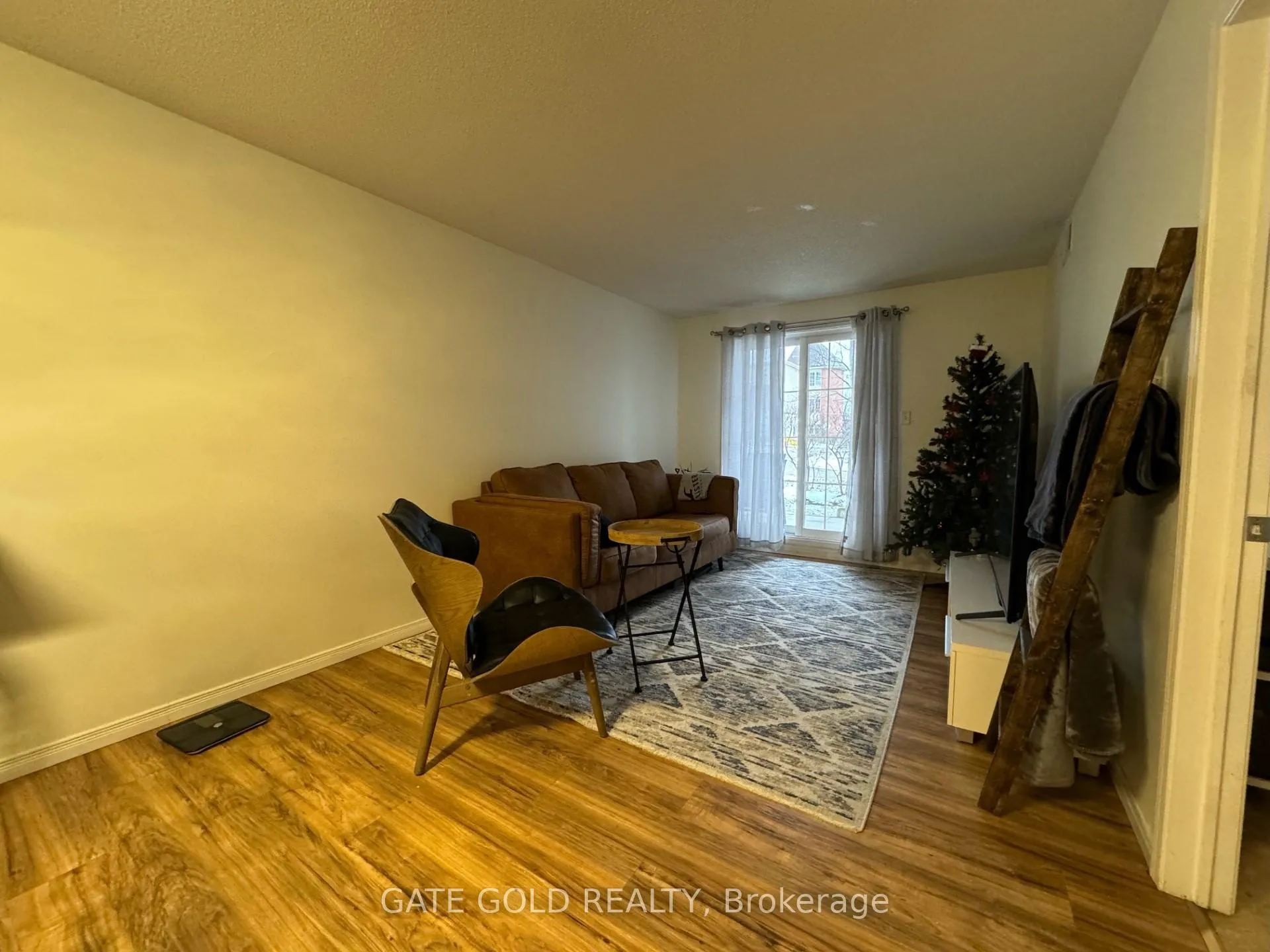 Photo 9 of Unit 1, 33 Petra Way, Whitby, Pringle Creek — HOMEH