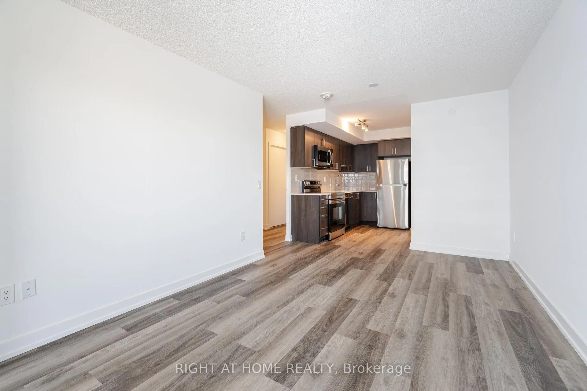 Photo 17 of Unit 1506, 1435 Celebration Drive, Pickering, Bay Ridges — HOMEH