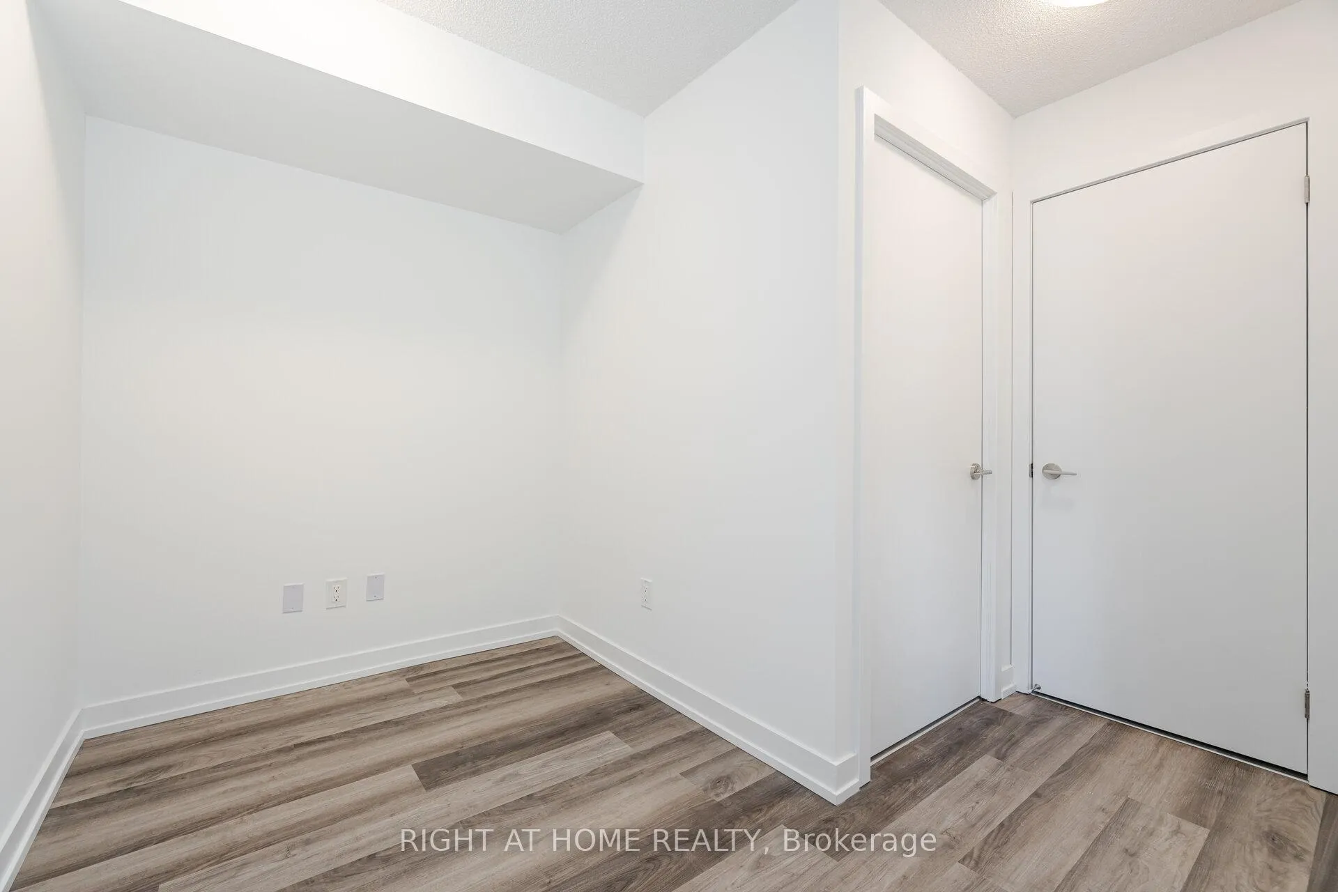 Photo 19 of Unit 1506, 1435 Celebration Drive, Pickering, Bay Ridges — HOMEH