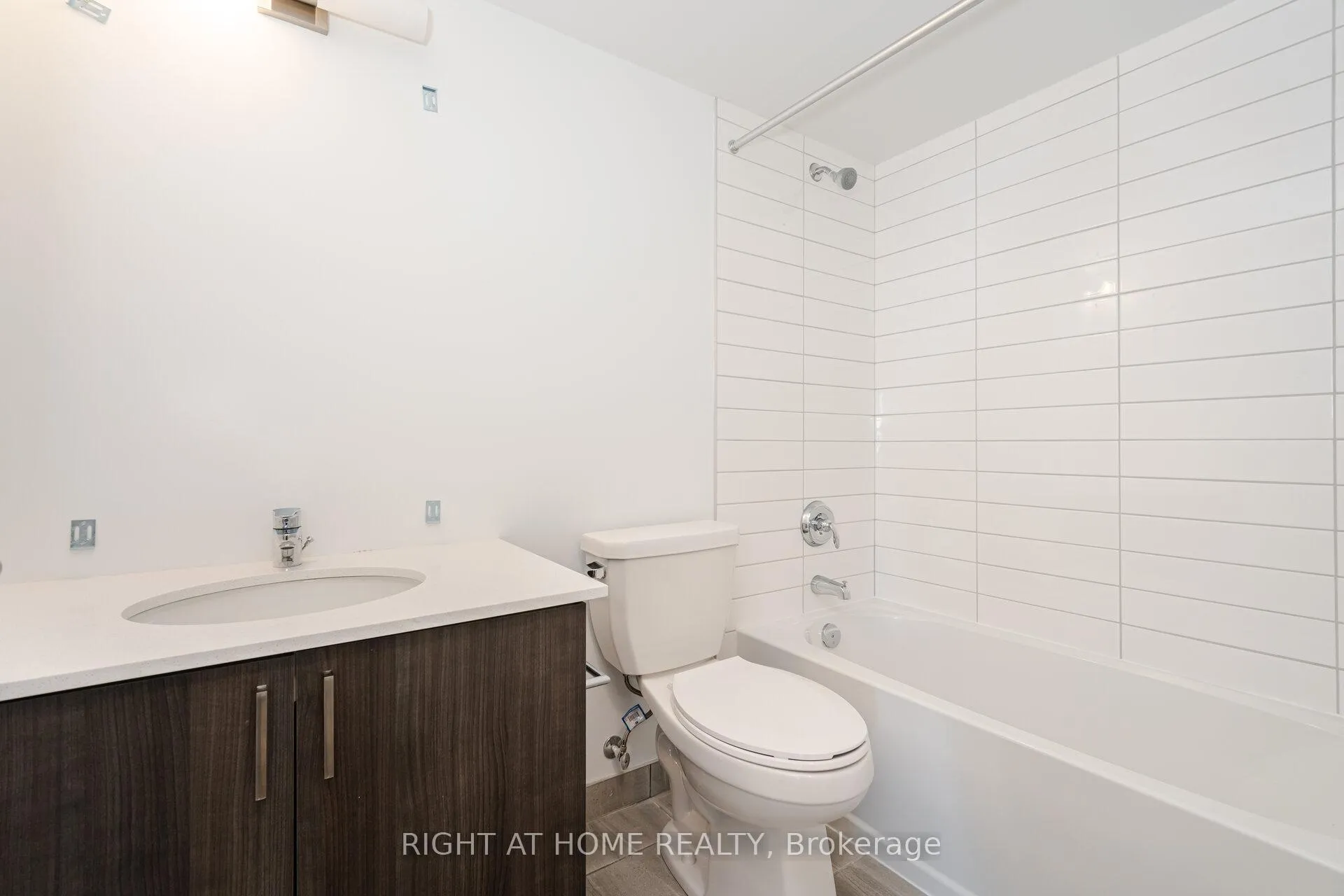 Photo 26 of Unit 1506, 1435 Celebration Drive, Pickering, Bay Ridges — HOMEH