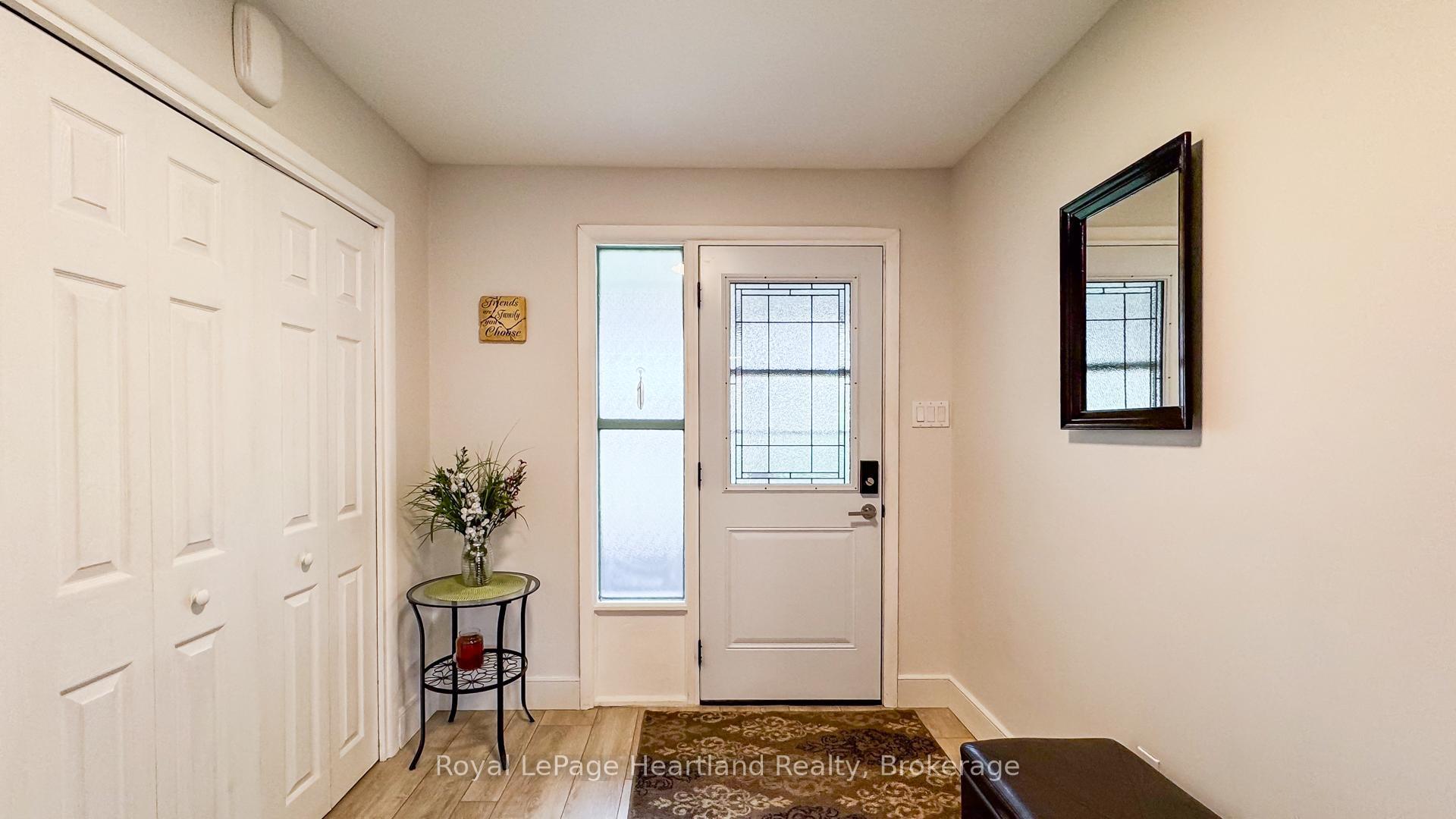 Photo 4 of 205 Blake Street W, Goderich, Goderich (Town) — HOMEH