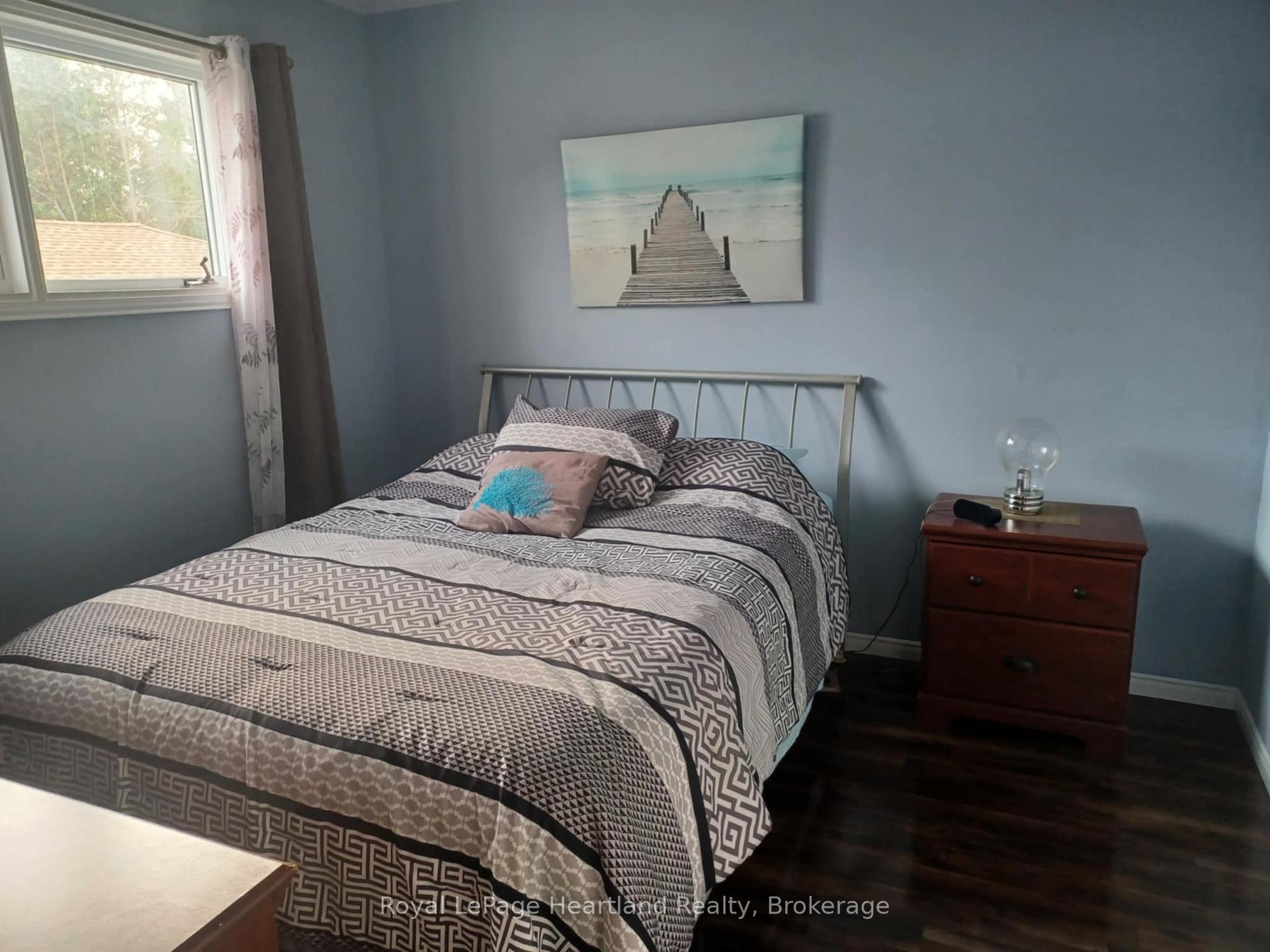 Photo 13 of 205 Blake Street W, Goderich, Goderich (Town) — HOMEH