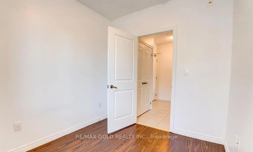 Photo 13 of Unit 116, 7400 Markham Road, Markham, Middlefield — HOMEH