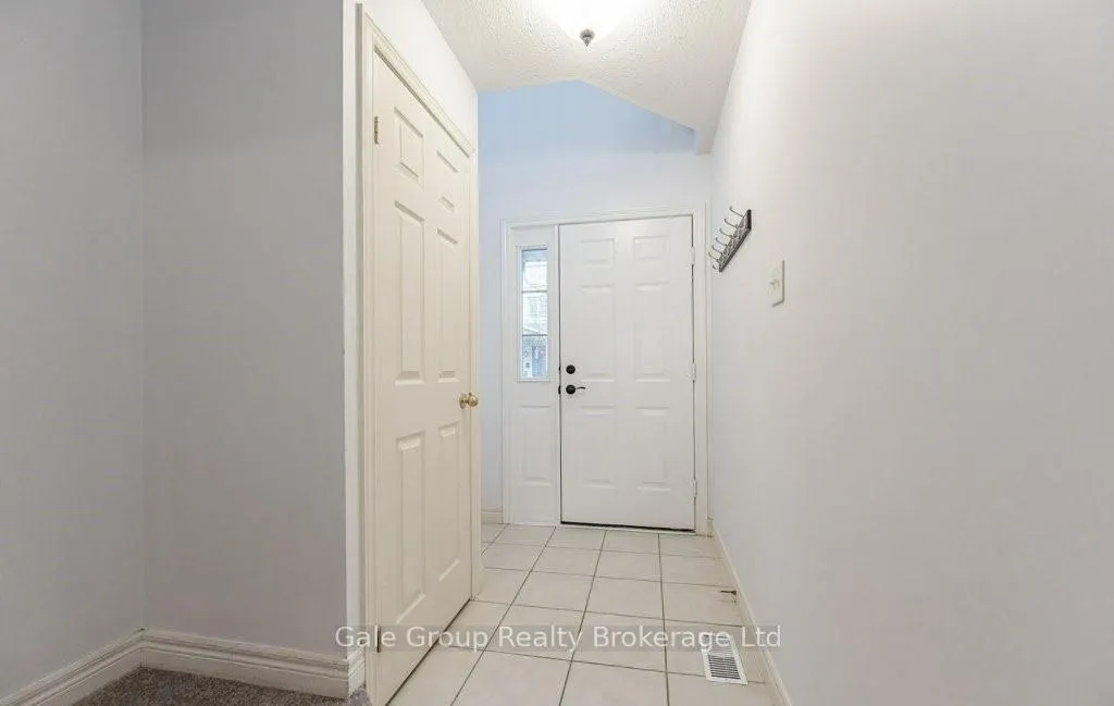 Photo 3 of Unit 2, 1248 Guelph Line, Burlington, Mountainside — HOMEH