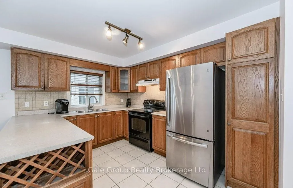 Photo 10 of Unit 2, 1248 Guelph Line, Burlington, Mountainside — HOMEH