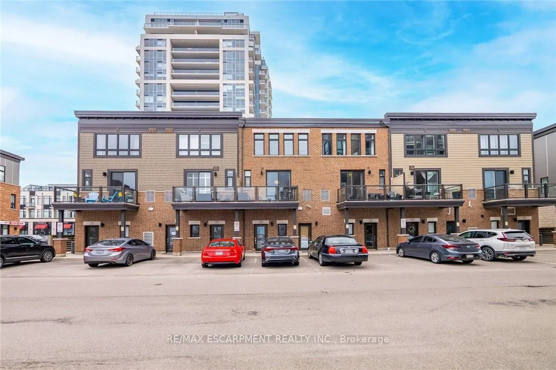 Photo 2 of 29 Esplanade Lane, Grimsby, Grimsby Beach — HOMEH