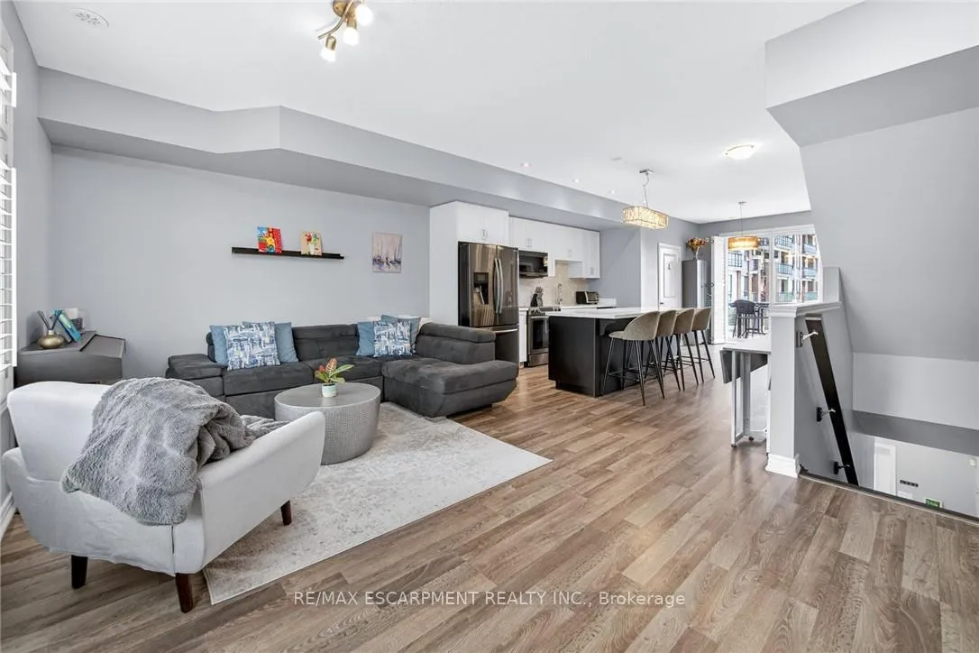 Photo 6 of 29 Esplanade Lane, Grimsby, Grimsby Beach — HOMEH