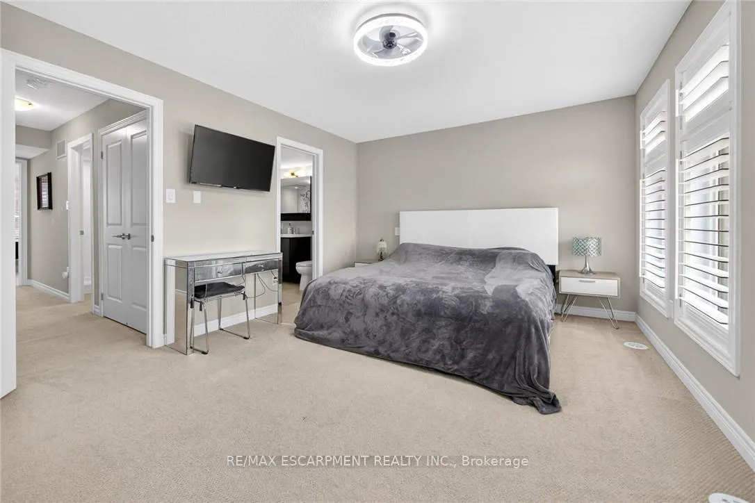 Photo 18 of 29 Esplanade Lane, Grimsby, Grimsby Beach — HOMEH