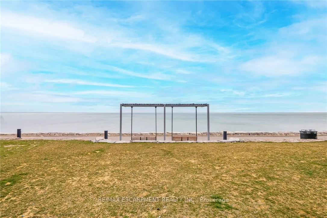 Photo 31 of 29 Esplanade Lane, Grimsby, Grimsby Beach — HOMEH