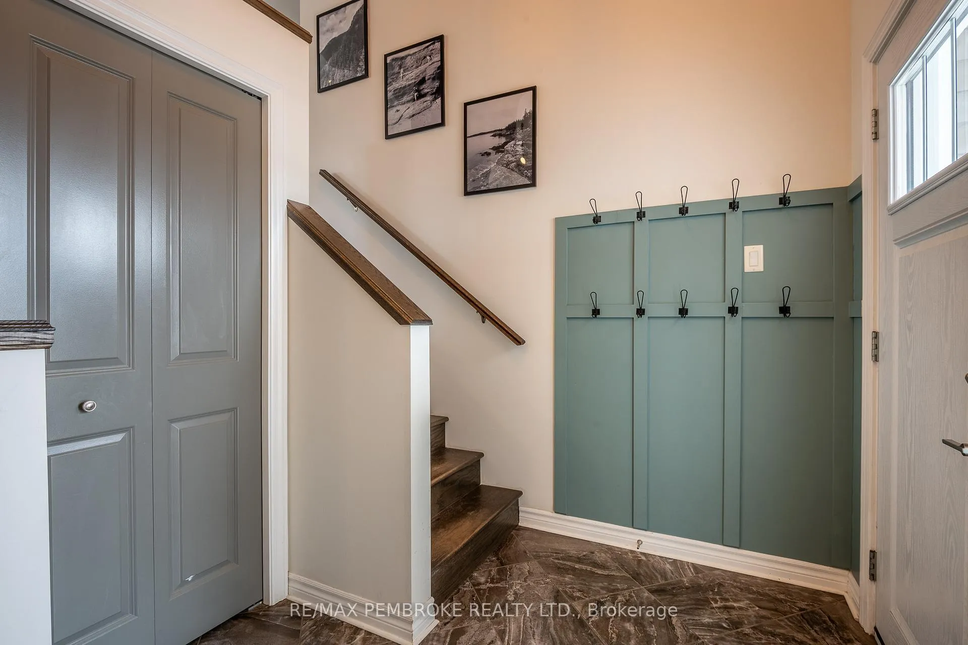 Photo 5 of 17 Dustin Drive, Petawawa — HOMEH