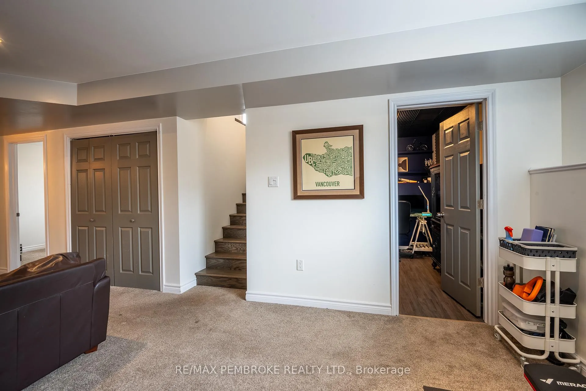 Photo 29 of 17 Dustin Drive, Petawawa — HOMEH