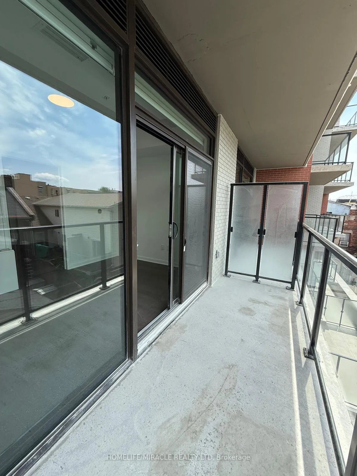 Photo 2 of Unit 417, 223 Princess Street, Kingston, East of Sir John A. Blvd — HOMEH