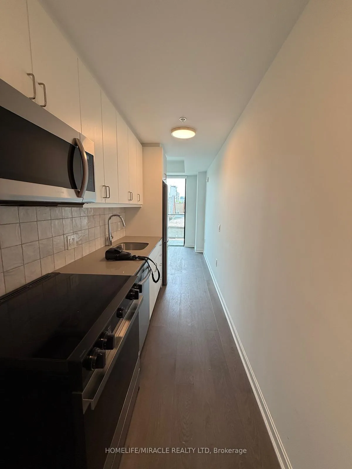Photo 5 of Unit 417, 223 Princess Street, Kingston, East of Sir John A. Blvd — HOMEH