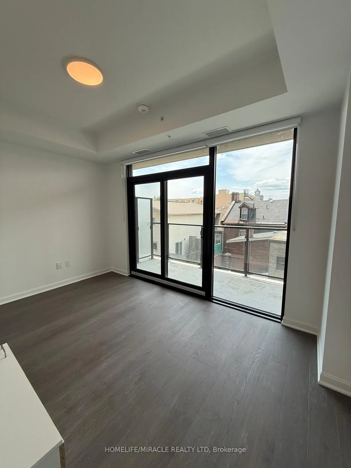 Photo 6 of Unit 417, 223 Princess Street, Kingston, East of Sir John A. Blvd — HOMEH