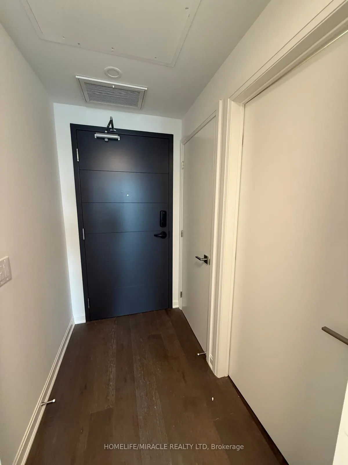 Photo 10 of Unit 417, 223 Princess Street, Kingston, East of Sir John A. Blvd — HOMEH