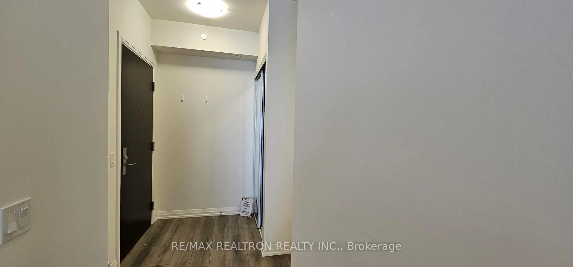 Photo 3 of Unit 1020, 9000 Jane Street, Vaughan, Concord — HOMEH