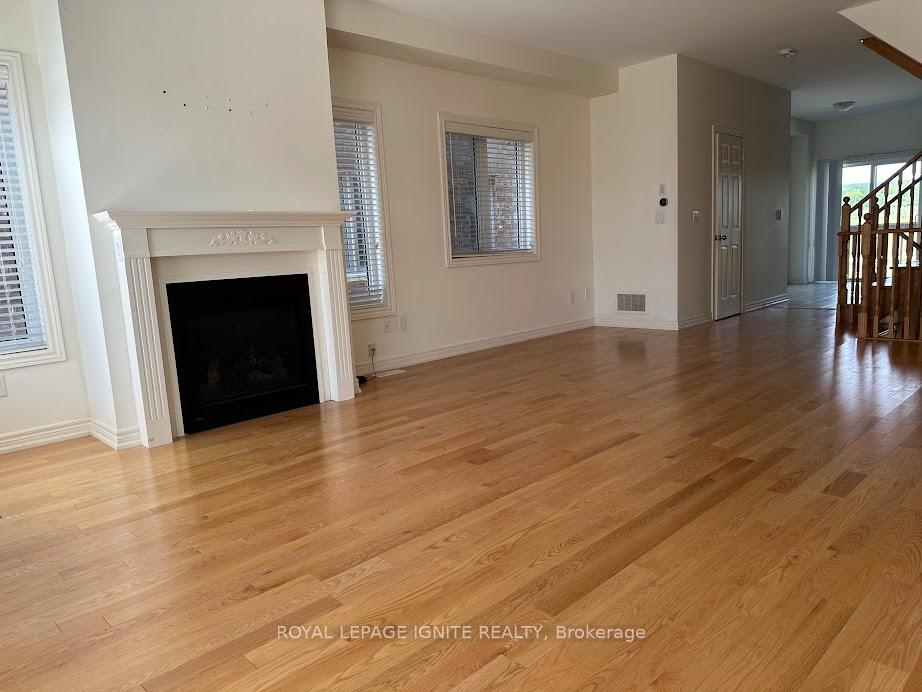 Photo 10 of 3850 Tufgar Crescent, Burlington, Alton — HOMEH