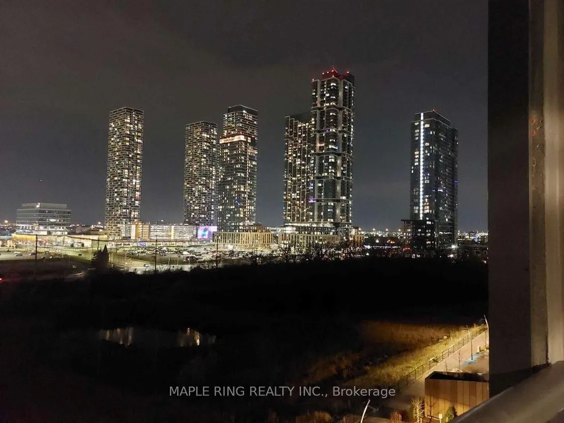 Photo 15 of Unit 612, 2920 Hwy 7, Vaughan, Vaughan Corporate Centre — HOMEH