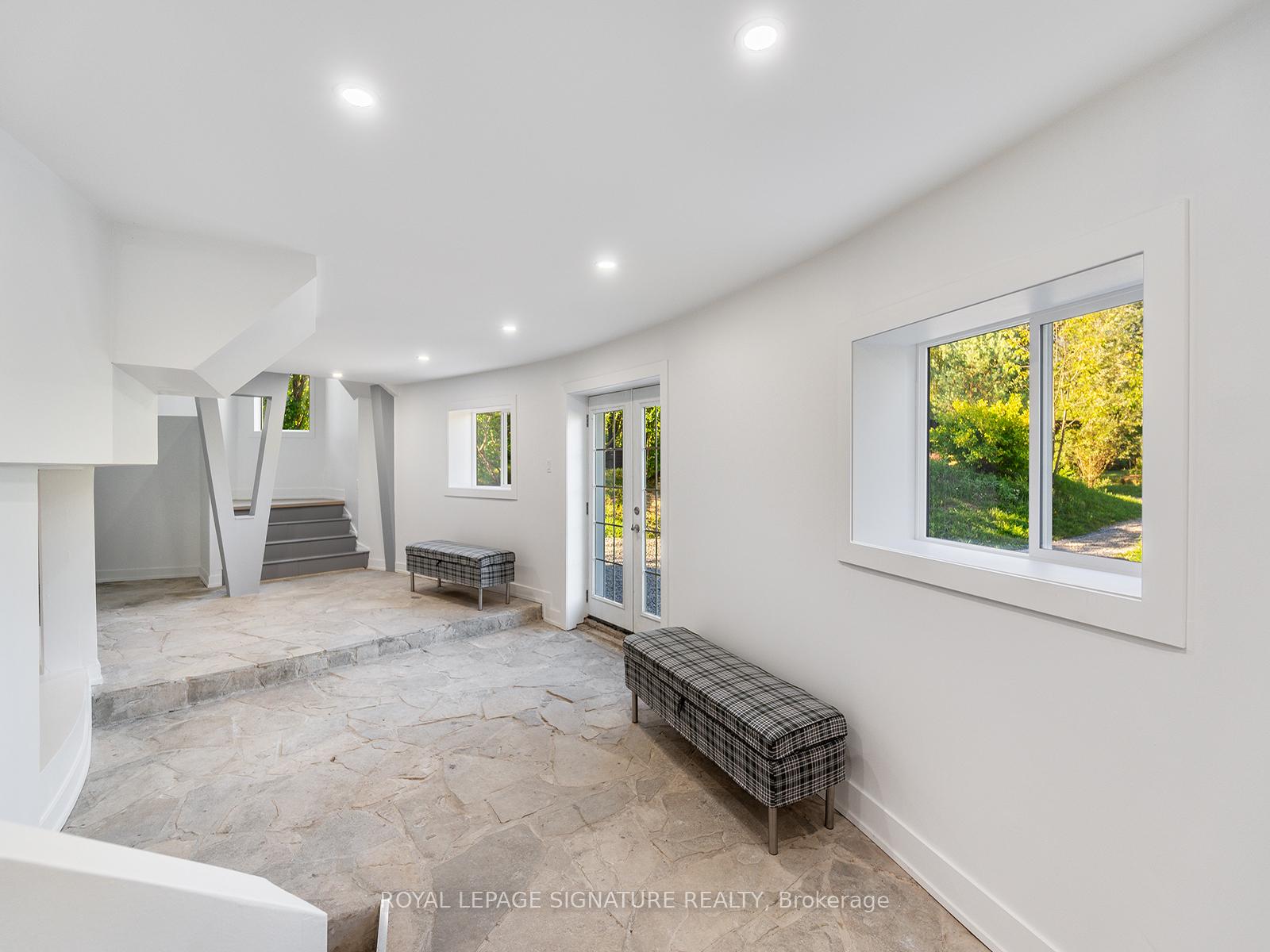 Photo 35 of 21375 Brock Road, Georgina, Pefferlaw — HOMEH