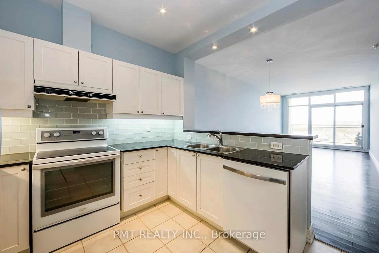 Photo 15 of Unit 606, 1 Leaside Park Drive, Toronto, Thorncliffe Park — HOMEH