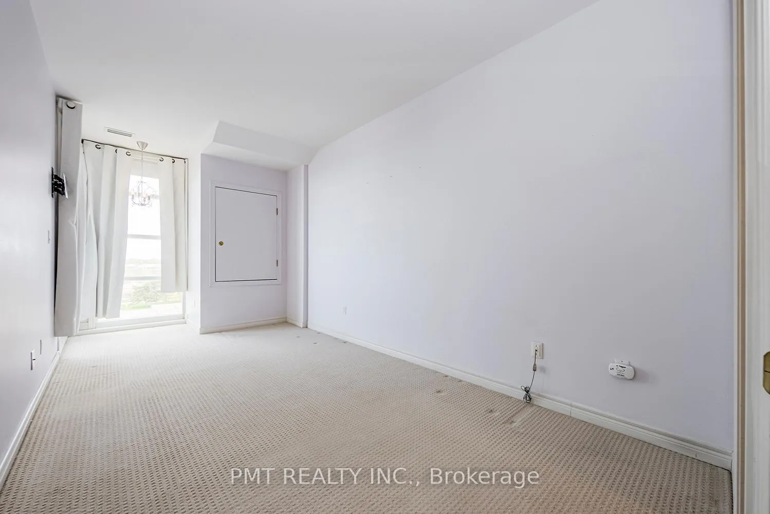 Photo 21 of Unit 606, 1 Leaside Park Drive, Toronto, Thorncliffe Park — HOMEH