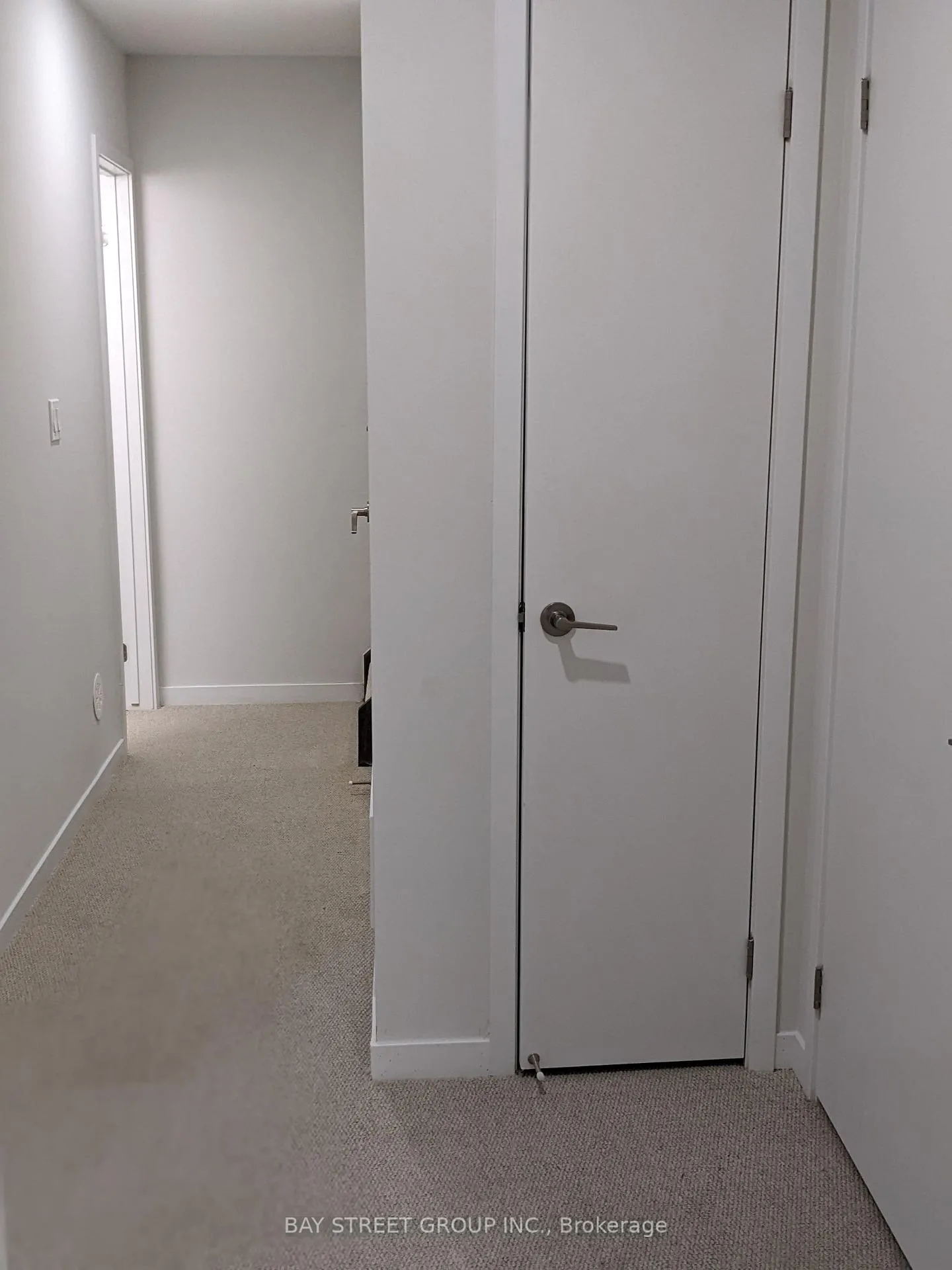 Photo 6 of Unit TH 355, 100 Honeycrisp Crescent, Vaughan, Vaughan Corporate Centre — HOMEH