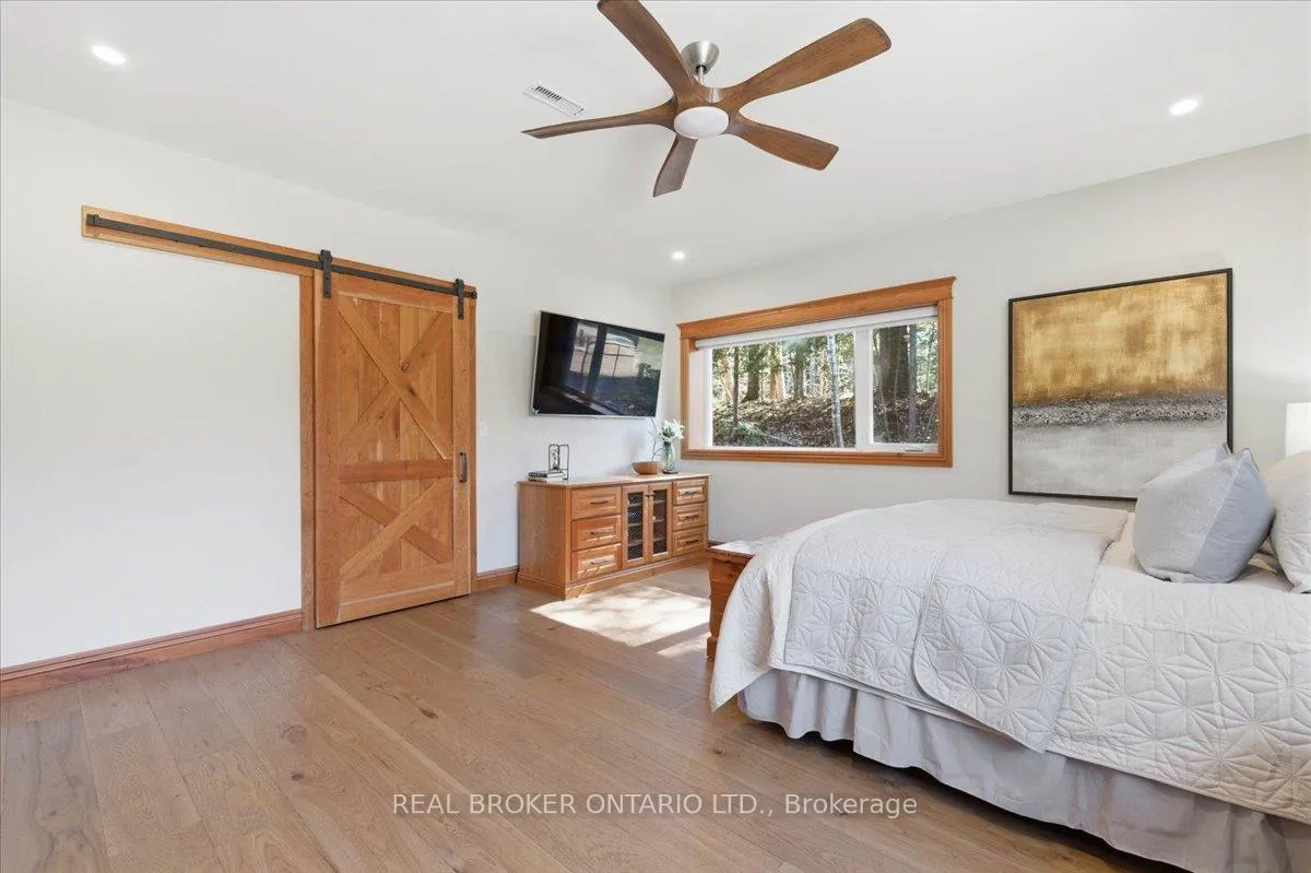 Photo 23 of 4589 Watson Road N, Puslinch, Rural Puslinch East — HOMEH