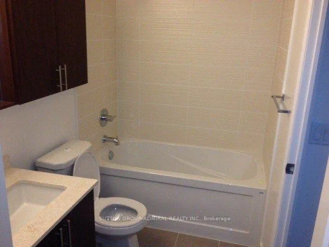 Photo 6 of Unit 117, 95 North Park Road, Vaughan, Beverley Glen — HOMEH
