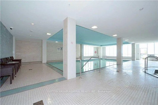 Photo 8 of Unit 117, 95 North Park Road, Vaughan, Beverley Glen — HOMEH