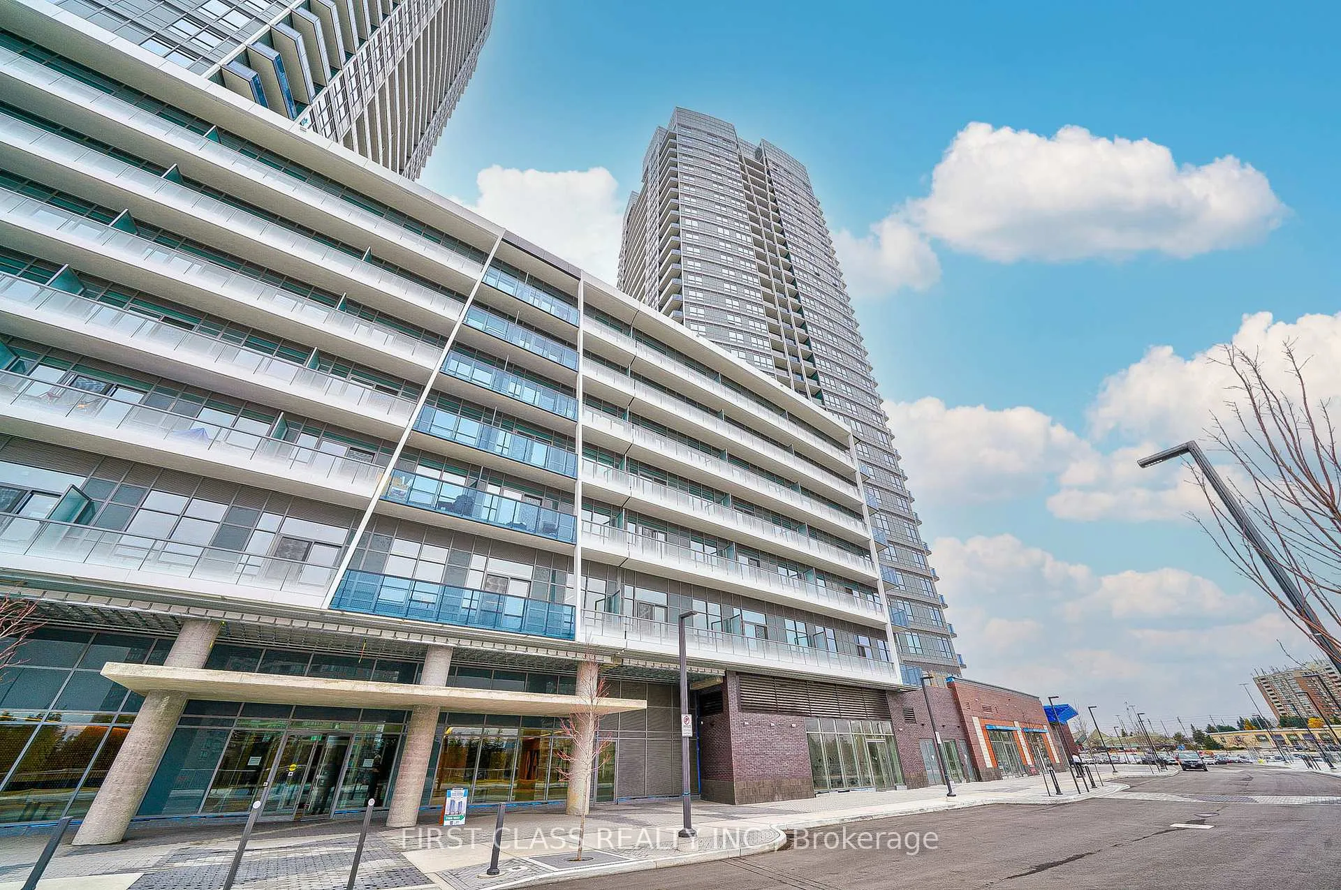 Photo 1 of Unit 1811B, 50 Upper Mall Way, Vaughan, Brownridge — HOMEH