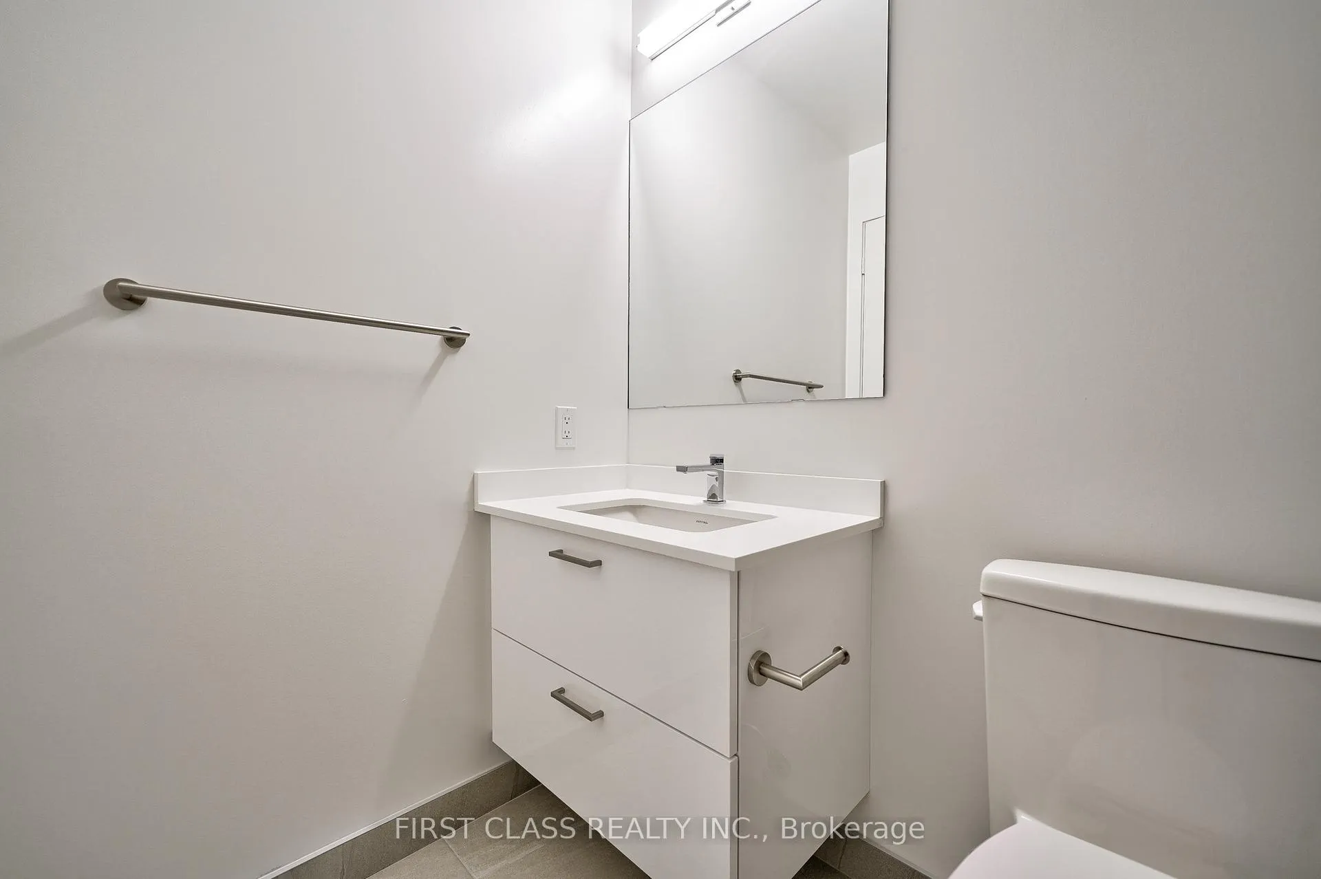 Photo 16 of Unit 1811B, 50 Upper Mall Way, Vaughan, Brownridge — HOMEH