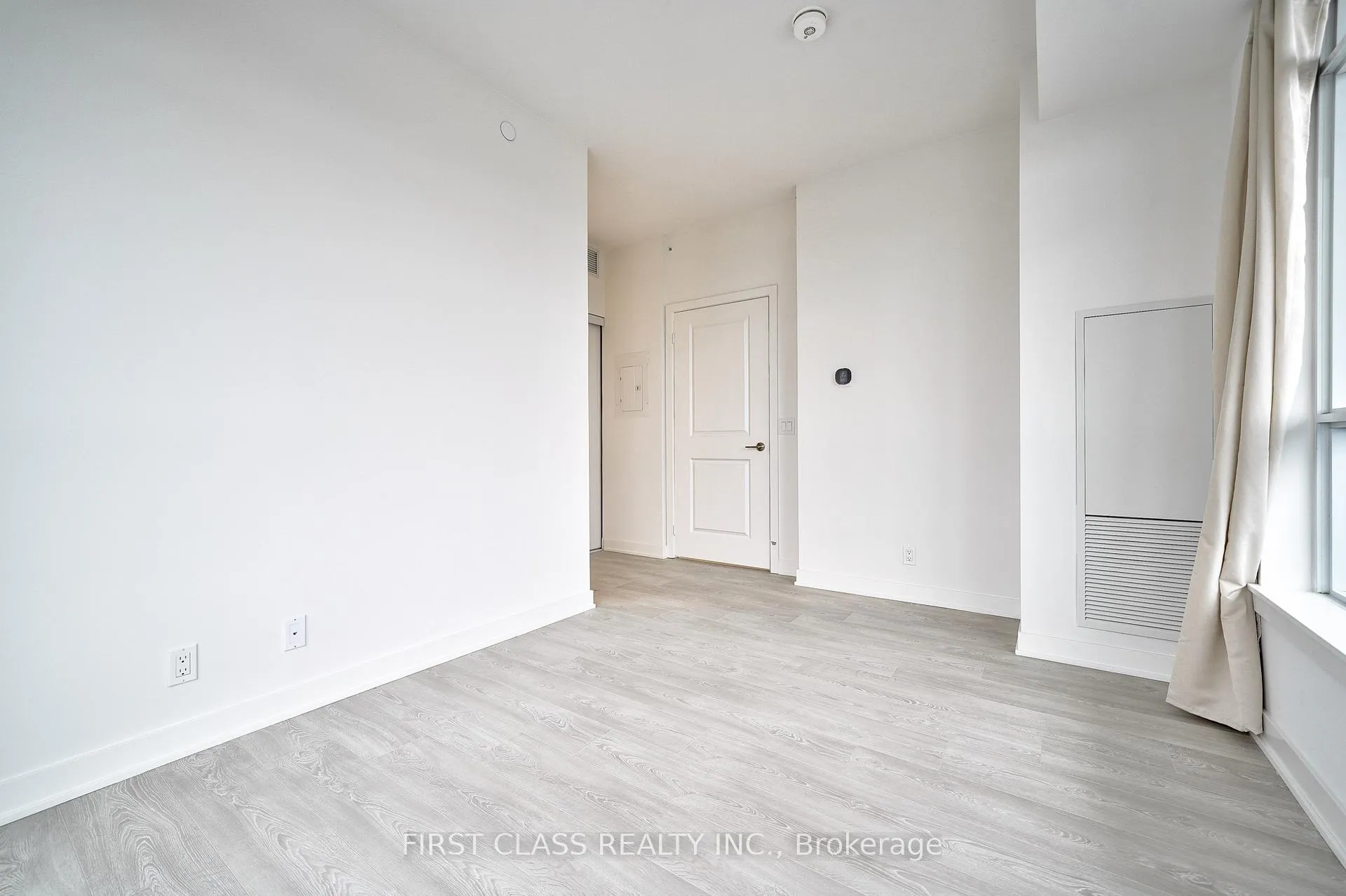 Photo 22 of Unit 1811B, 50 Upper Mall Way, Vaughan, Brownridge — HOMEH