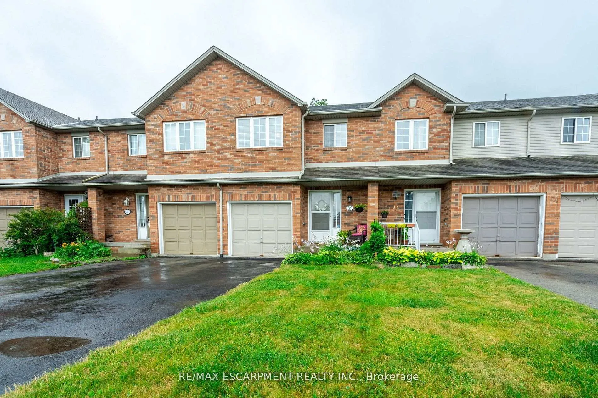 Photo 1 of Unit 31, 10 Cadham Boulevard, Hamilton, Broughton — HOMEH