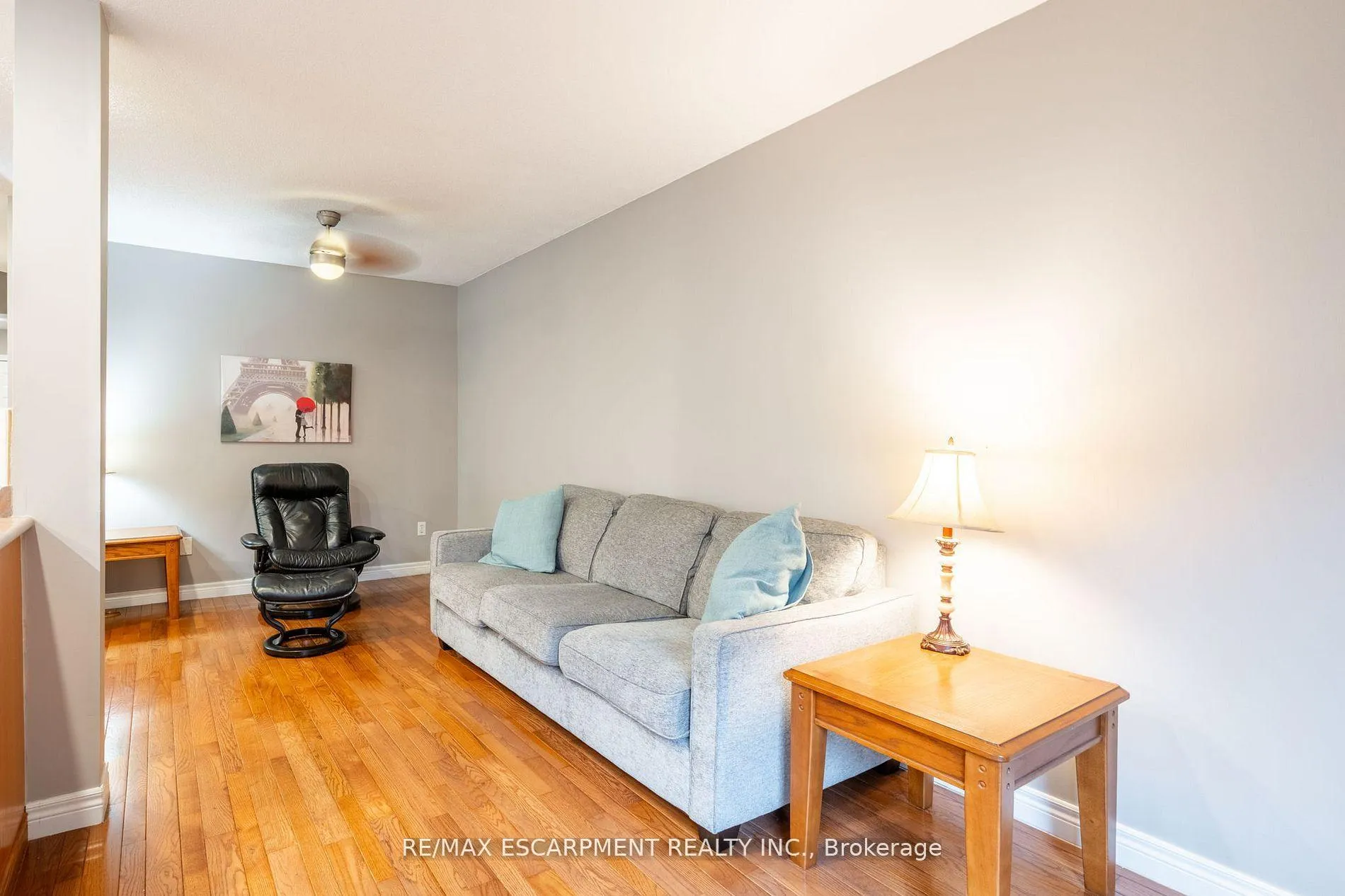 Photo 12 of Unit 31, 10 Cadham Boulevard, Hamilton, Broughton — HOMEH