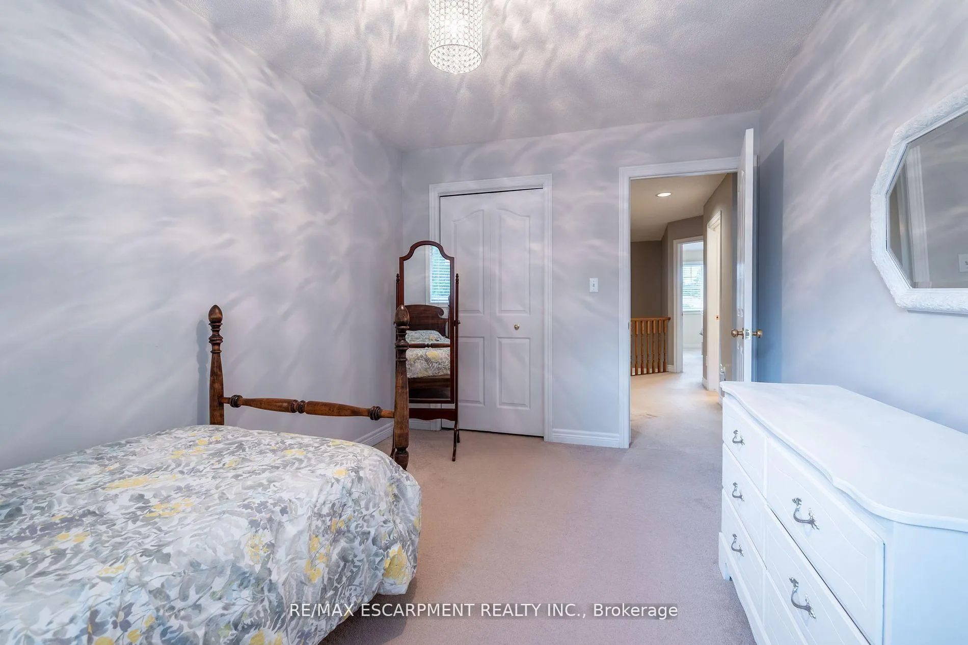 Photo 19 of Unit 31, 10 Cadham Boulevard, Hamilton, Broughton — HOMEH
