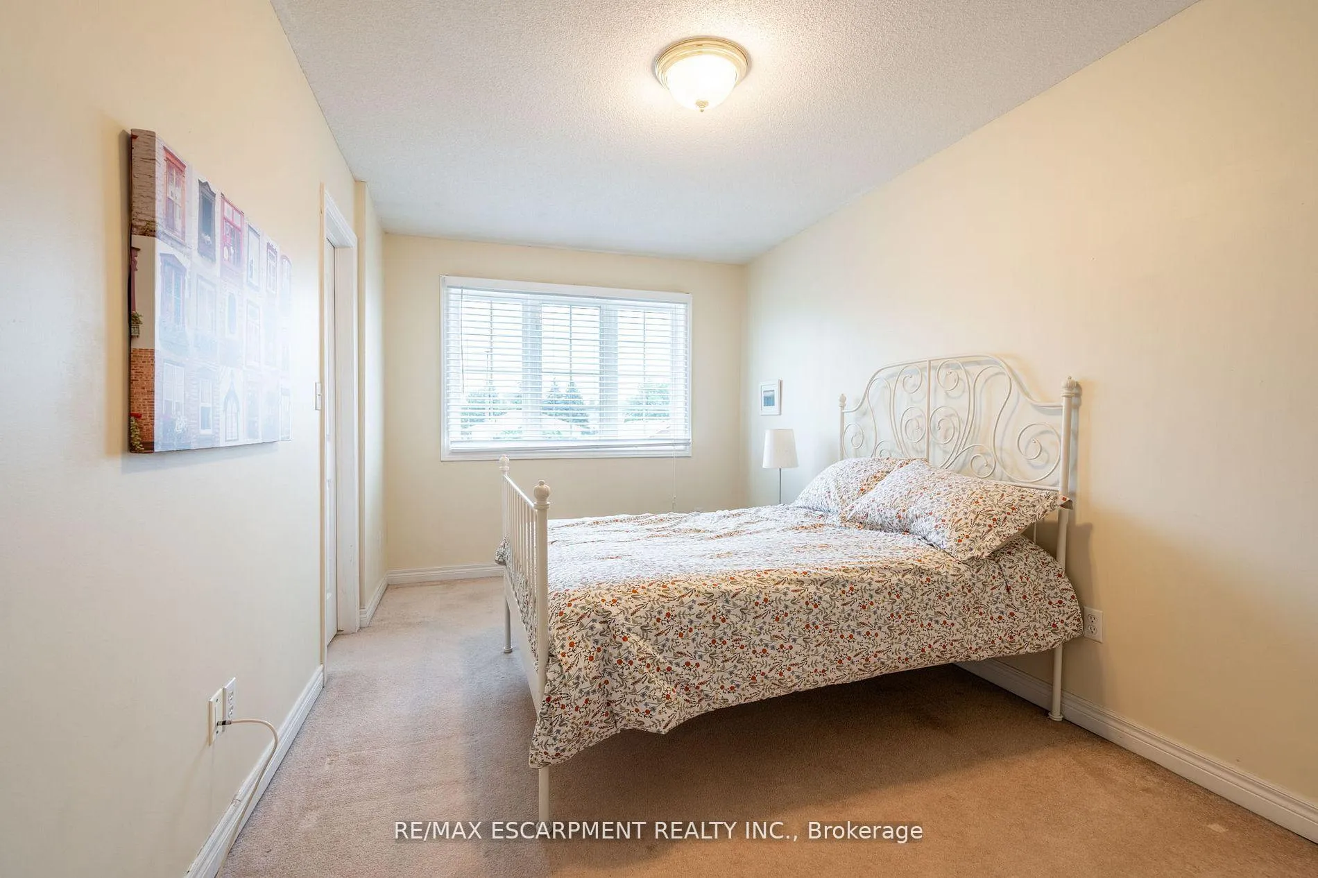 Photo 25 of Unit 31, 10 Cadham Boulevard, Hamilton, Broughton — HOMEH