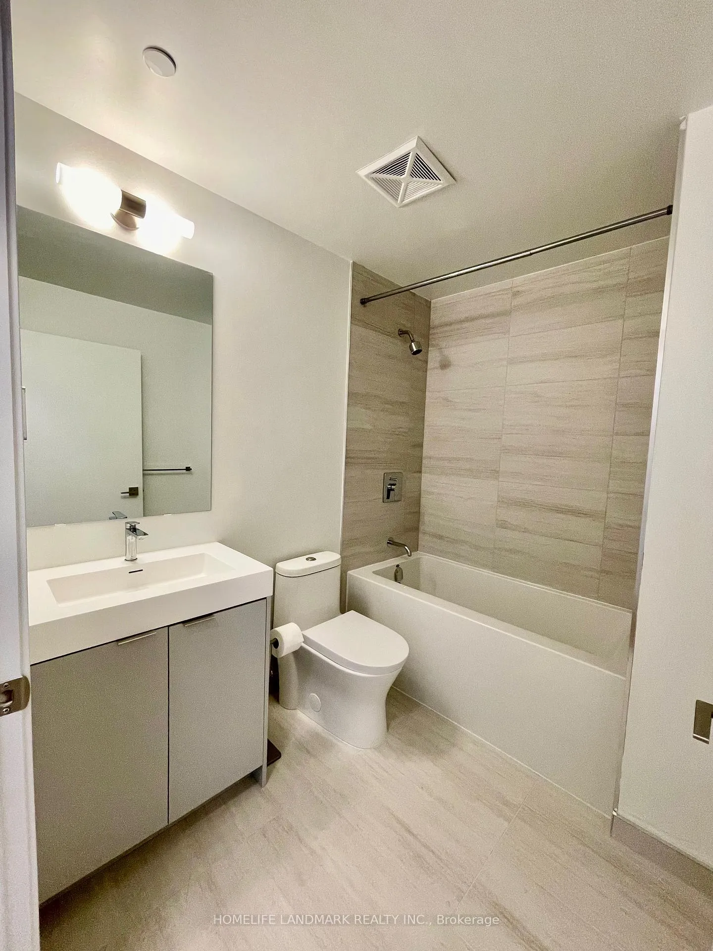 Photo 11 of Unit 525, 498 Caldari Road, Vaughan, Concord — HOMEH