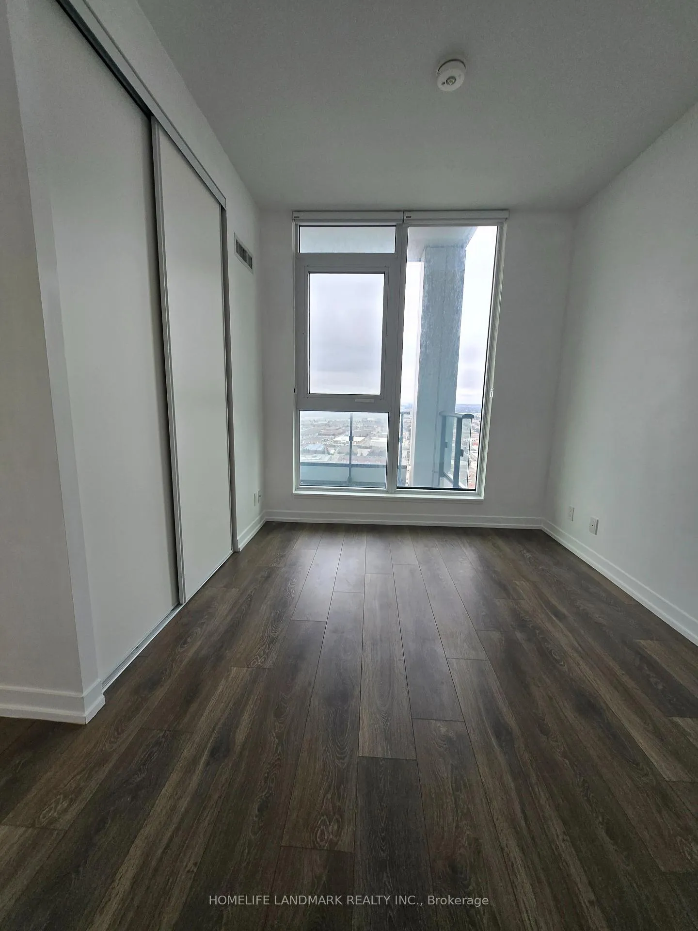 Photo 4 of Unit 3512, 950 Portage Parkway, Vaughan, Vaughan Corporate Centre — HOMEH