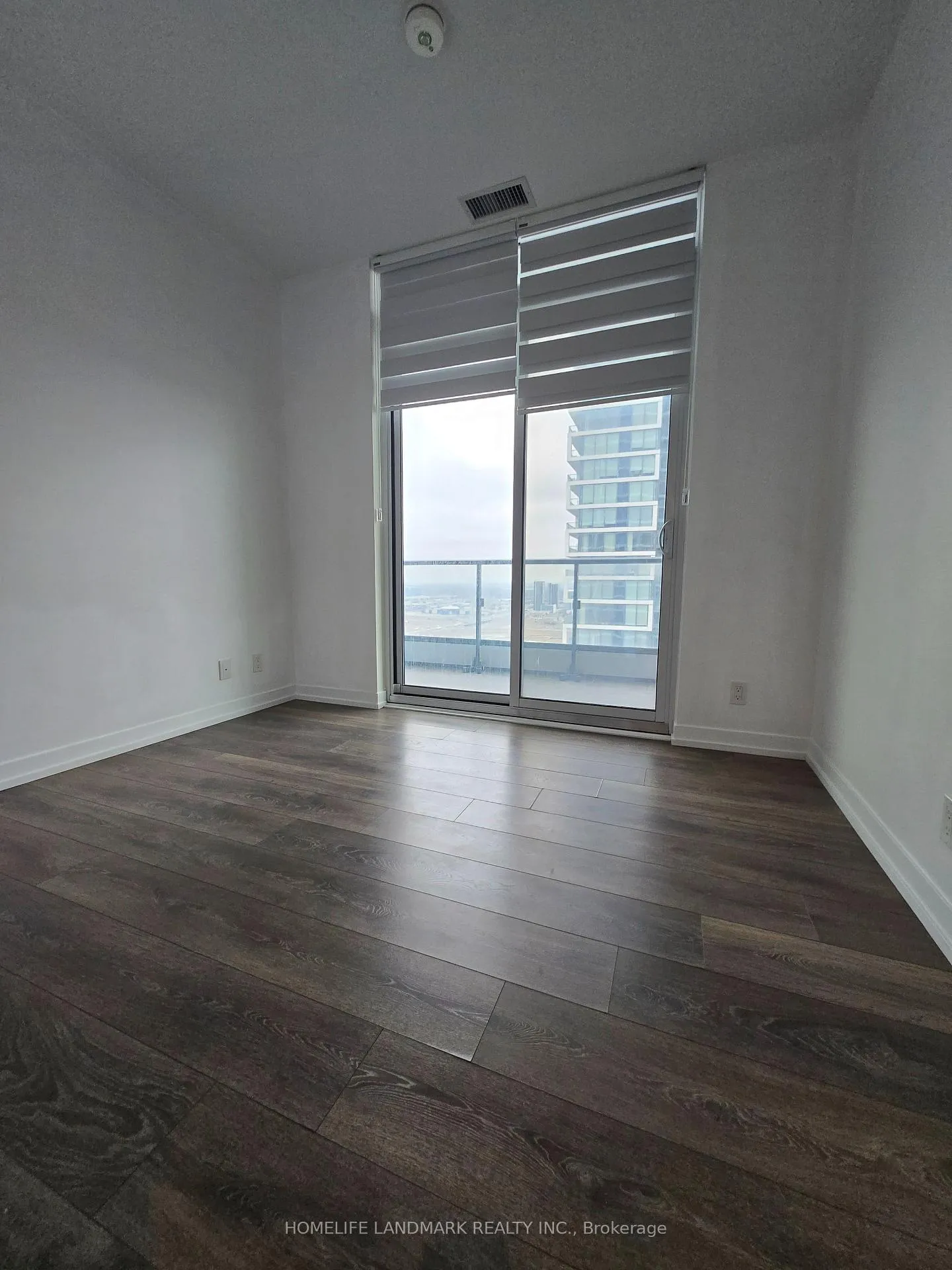 Photo 5 of Unit 3512, 950 Portage Parkway, Vaughan, Vaughan Corporate Centre — HOMEH