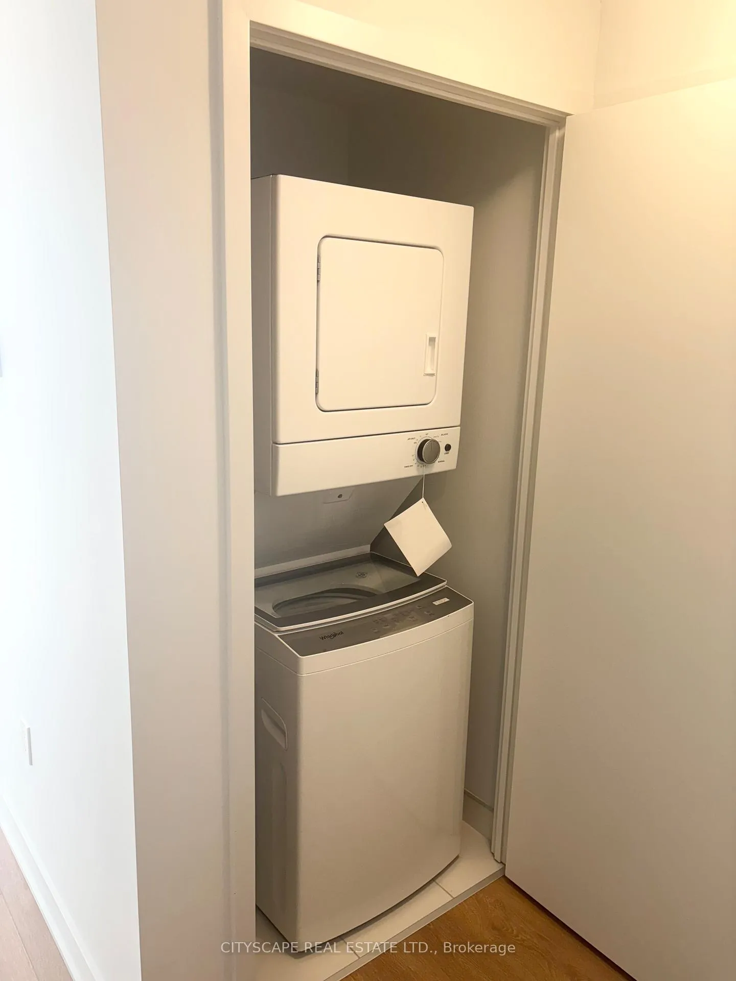 Photo 9 of Unit 1208, 2920 Highway 7 S, Vaughan, Concord — HOMEH