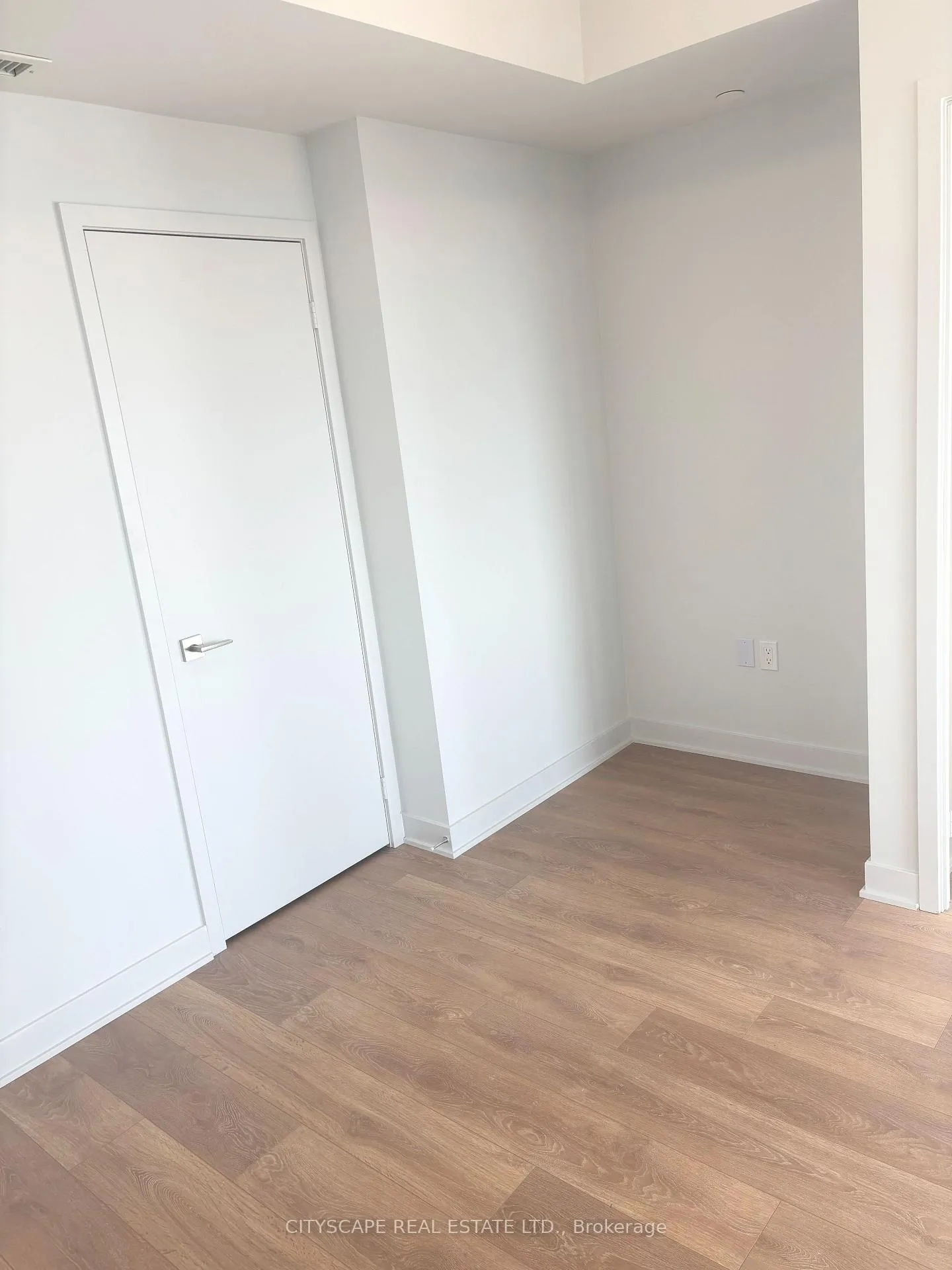 Photo 16 of Unit 1208, 2920 Highway 7 S, Vaughan, Concord — HOMEH