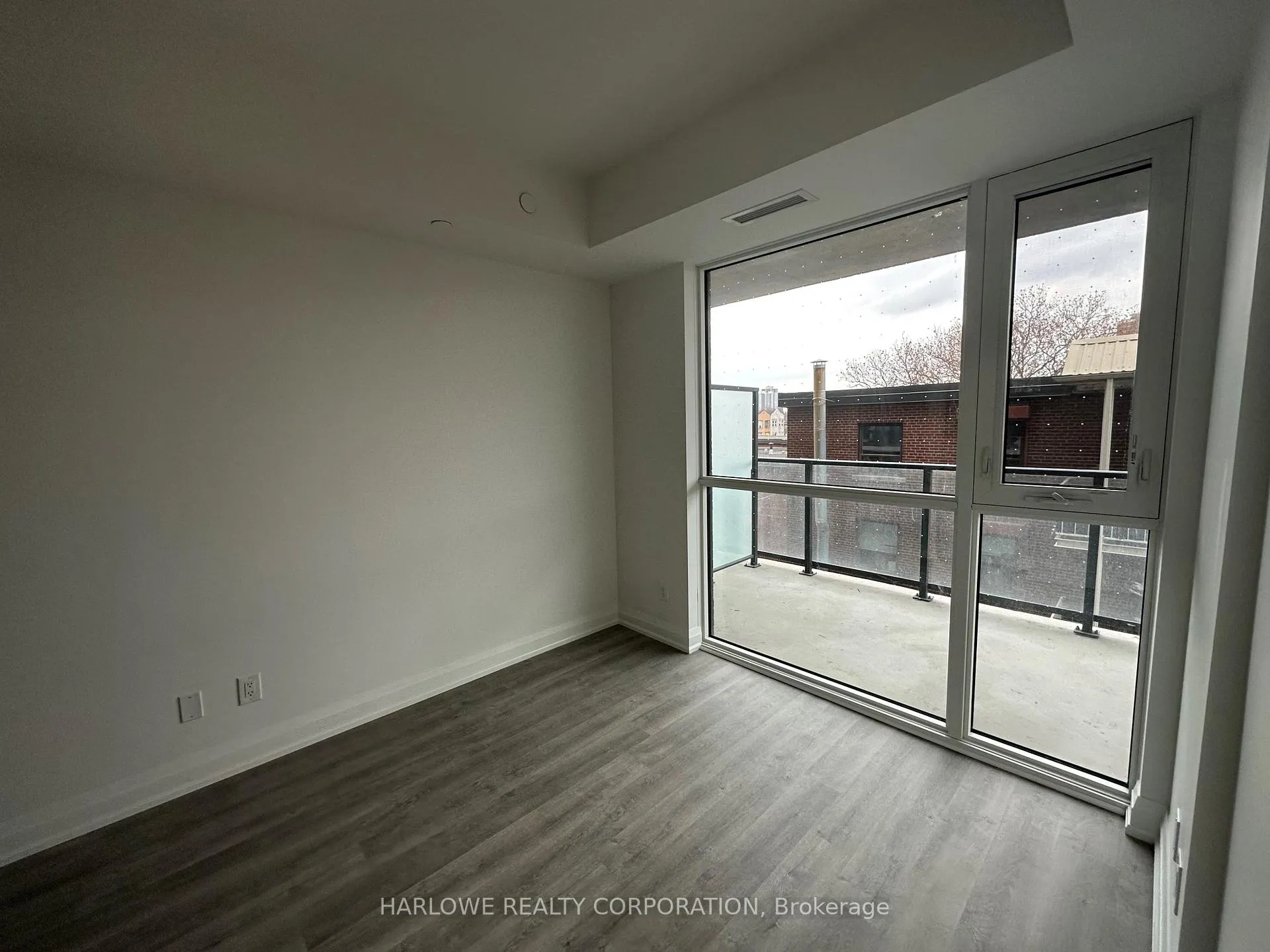 Photo 4 of Unit 312, 2369 Danforth Avenue, Toronto, East End-Danforth — HOMEH