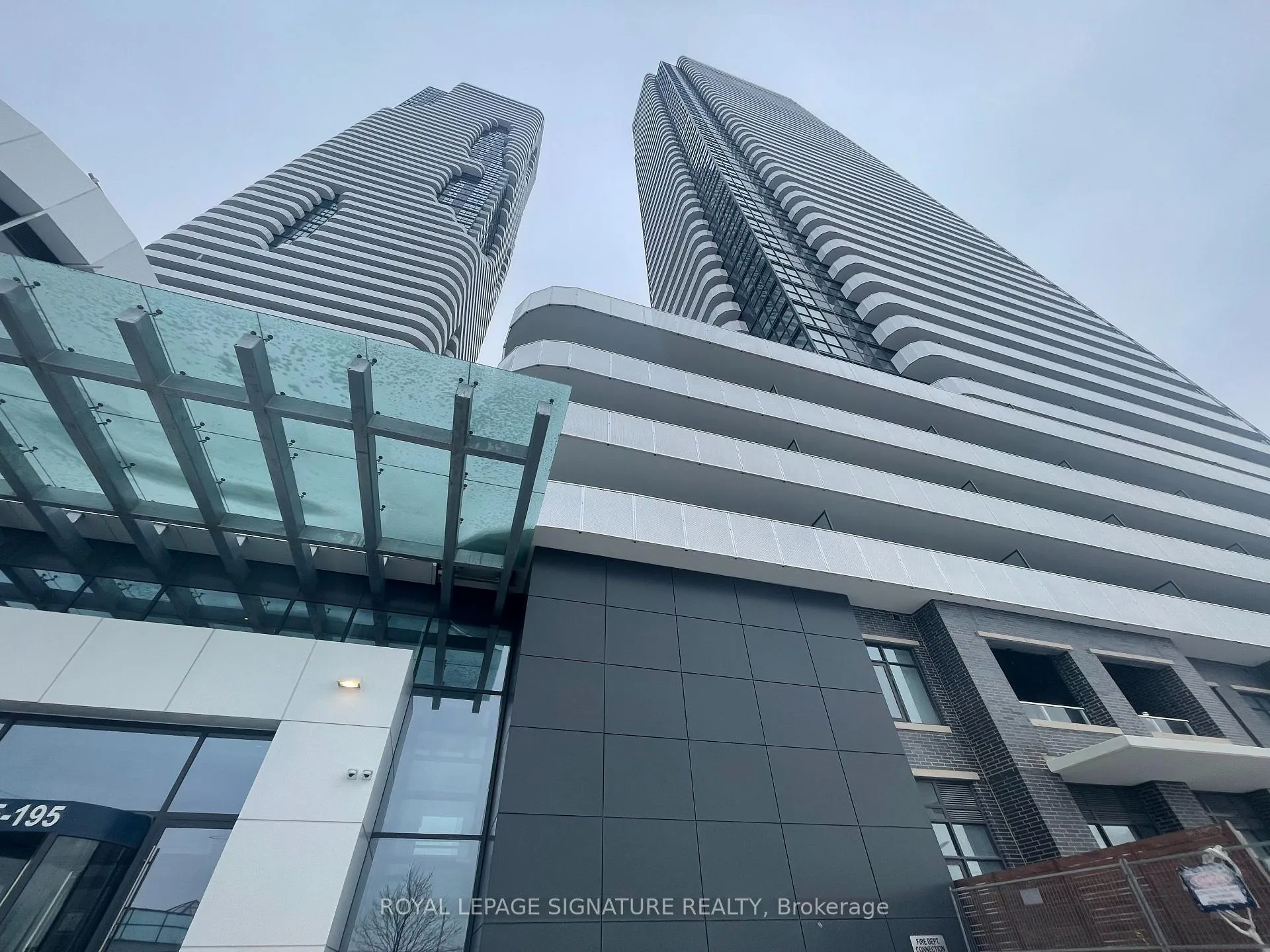 Photo 1 of Unit 1611, 195 Commerce Street, Vaughan, Vaughan Corporate Centre — HOMEH