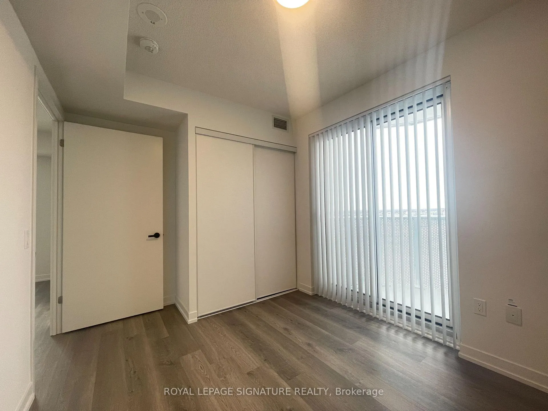 Photo 9 of Unit 1611, 195 Commerce Street, Vaughan, Vaughan Corporate Centre — HOMEH