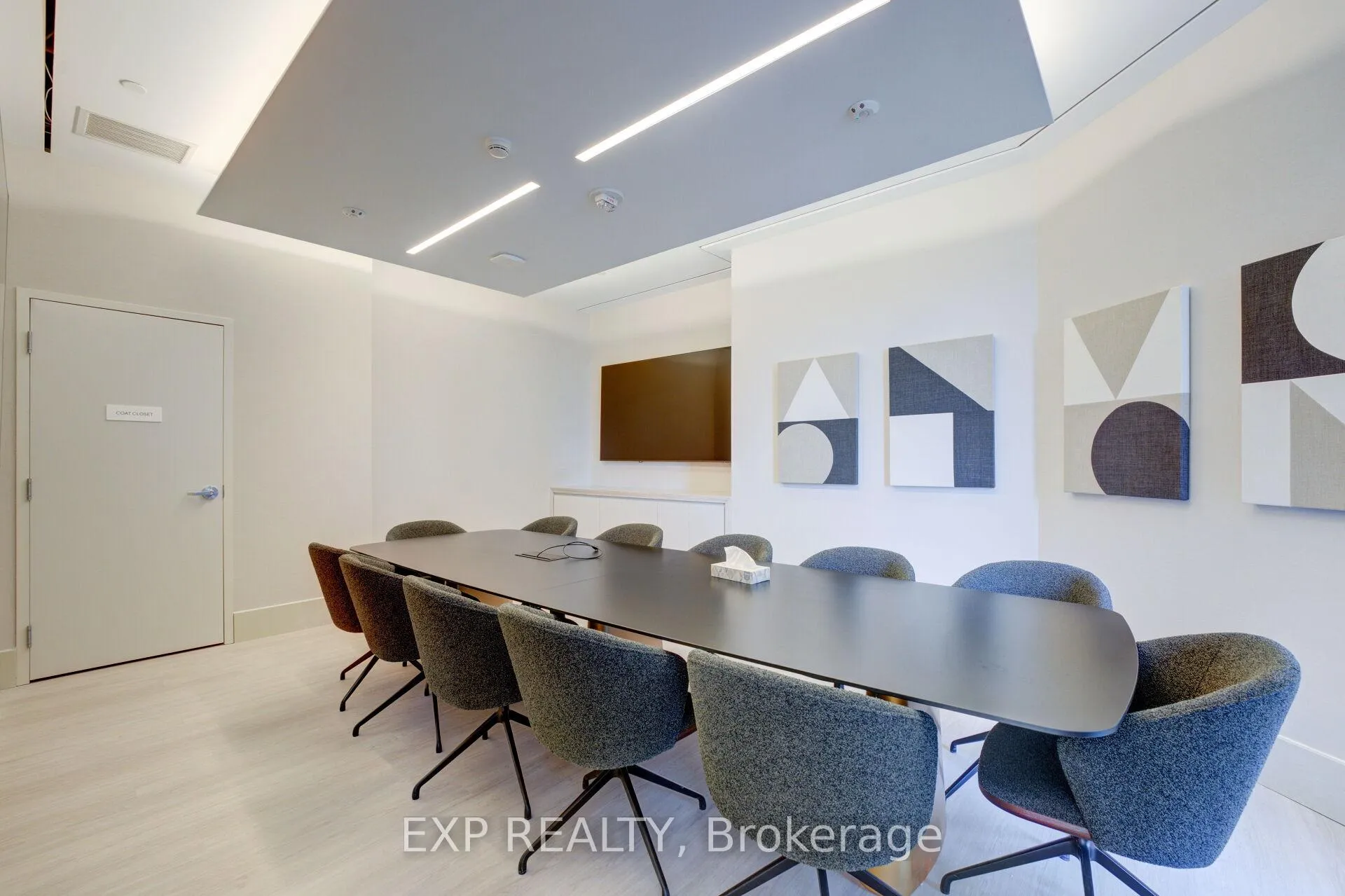 Photo 25 of Unit 321, 2020 Bathurst Street, Toronto, Humewood-Cedarvale — HOMEH