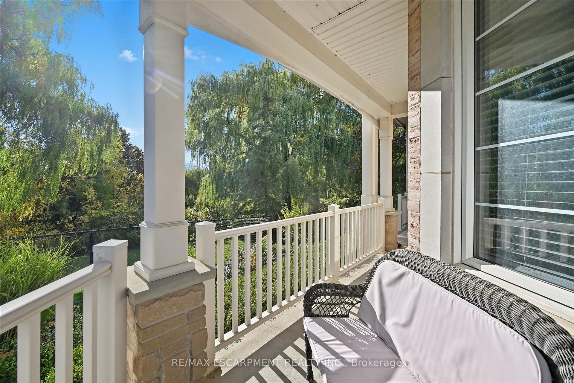 Photo 3 of Unit 19, 4241 Sarazen Drive, Burlington, Rose — HOMEH