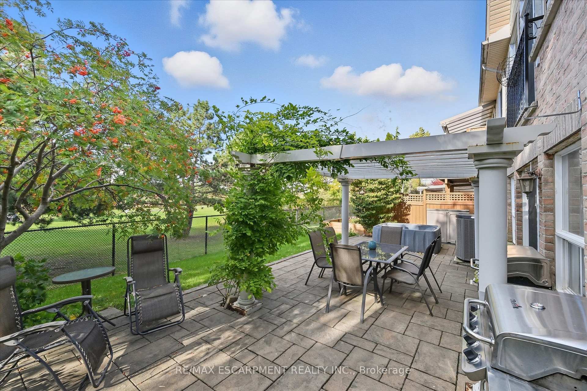 Photo 35 of Unit 19, 4241 Sarazen Drive, Burlington, Rose — HOMEH