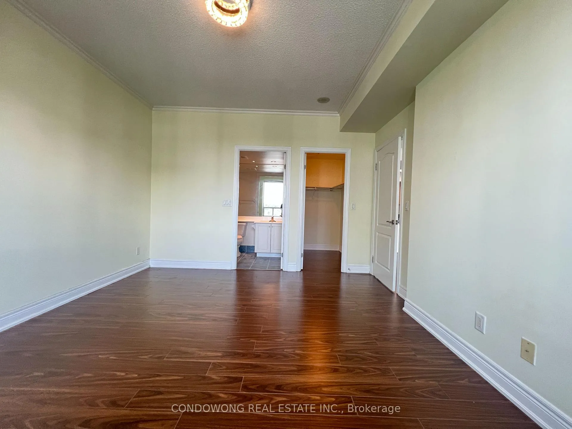 Photo 5 of Unit 1007, 62 Suncrest Boulevard, Markham, Thornhill — HOMEH