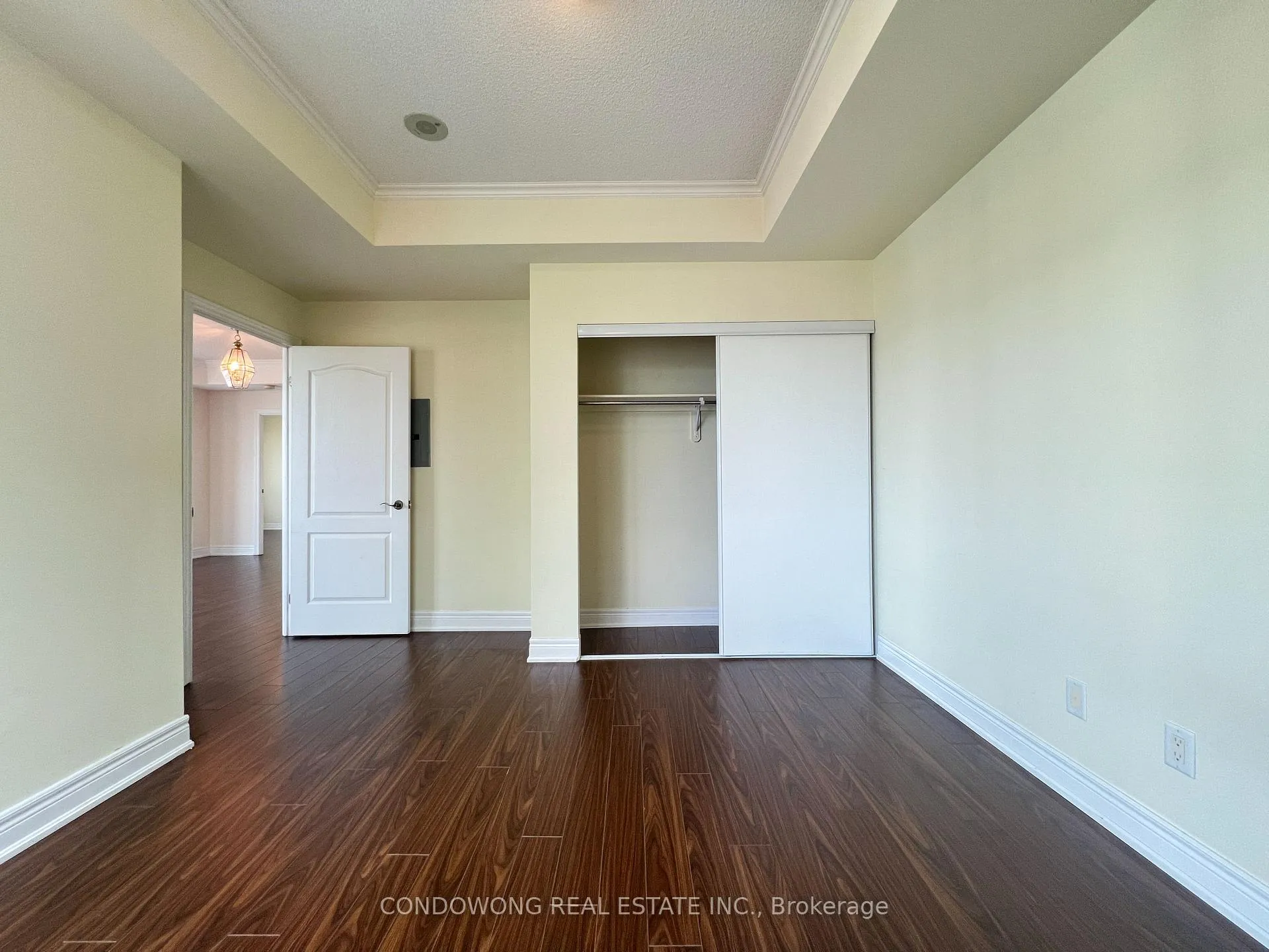 Photo 8 of Unit 1007, 62 Suncrest Boulevard, Markham, Thornhill — HOMEH