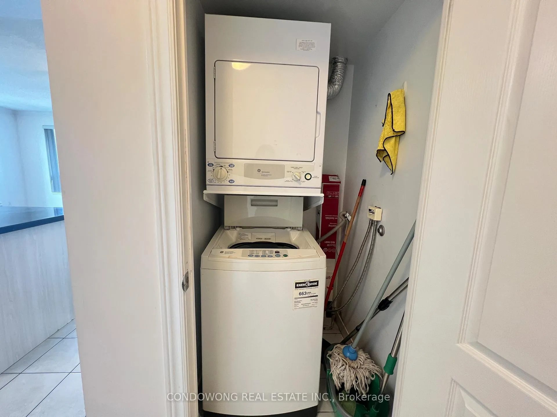 Photo 15 of Unit 1007, 62 Suncrest Boulevard, Markham, Thornhill — HOMEH